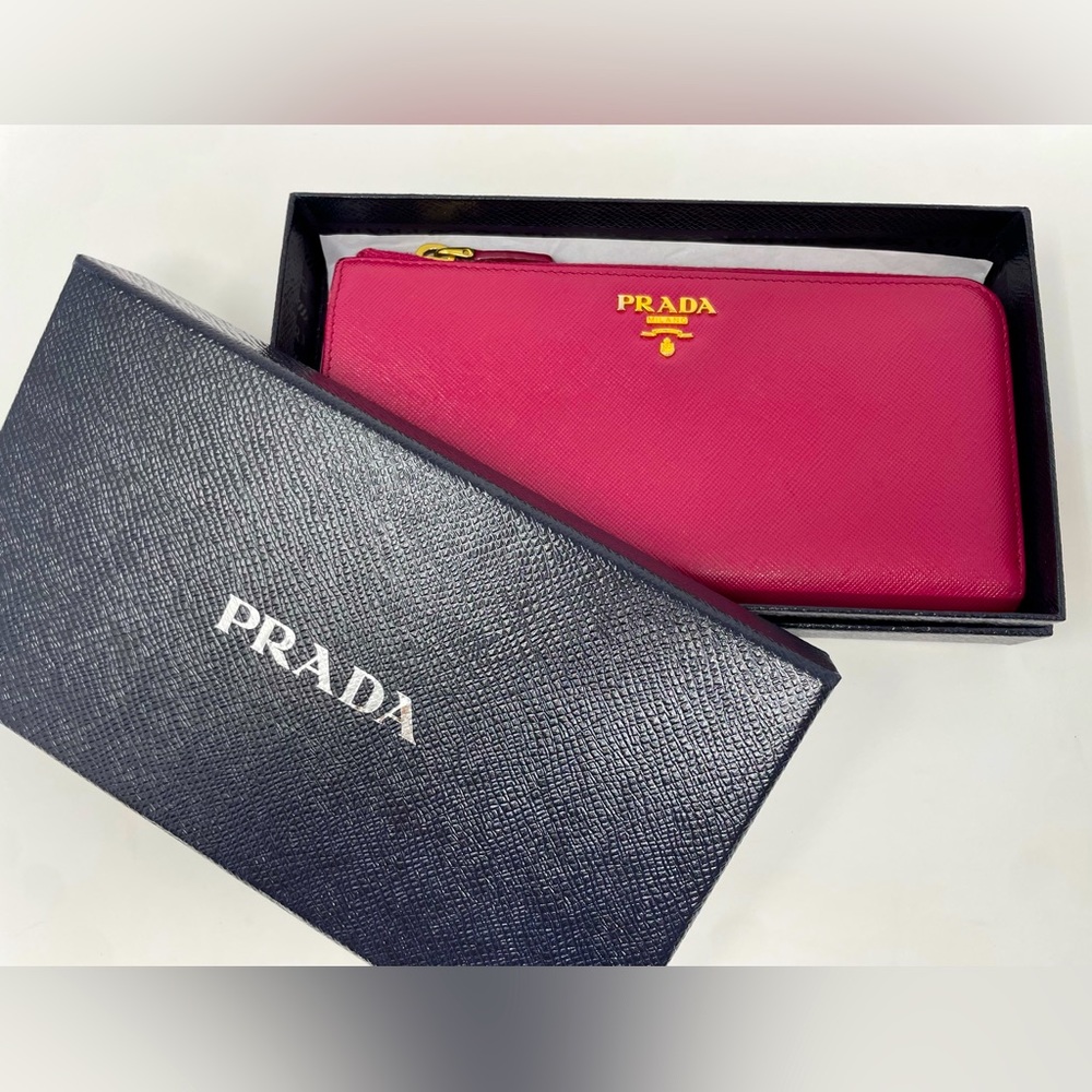 Prada Saffiano Long Wallet (box not included)